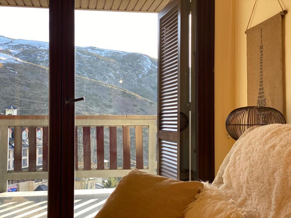 Atico Con Vistas Increibles A Pie De Pista Y Garaje Incluido Apartment Sierra Nevada Exterior photo
